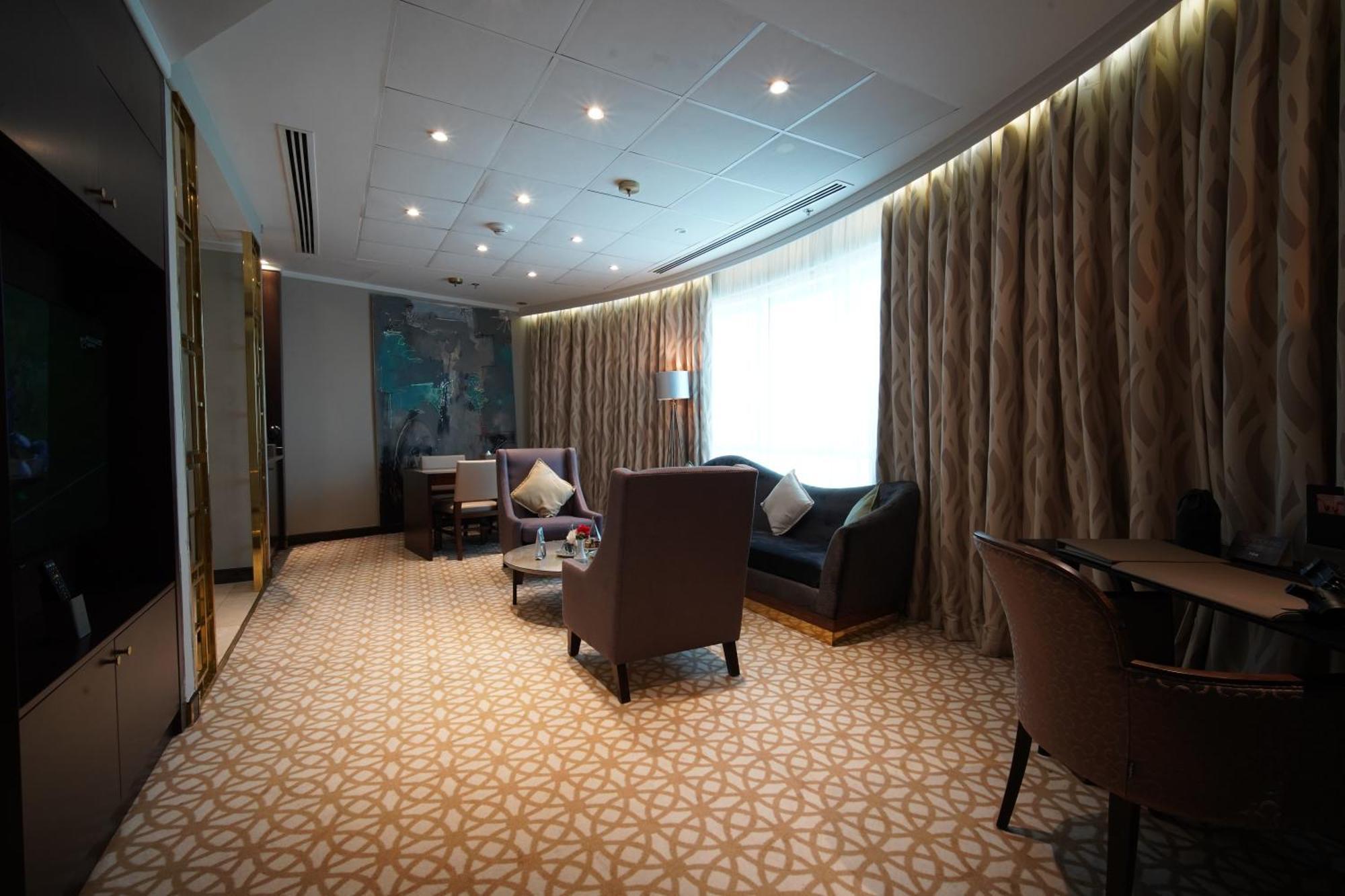 אל וואקרה Time Rako Hotel מראה חיצוני תמונה